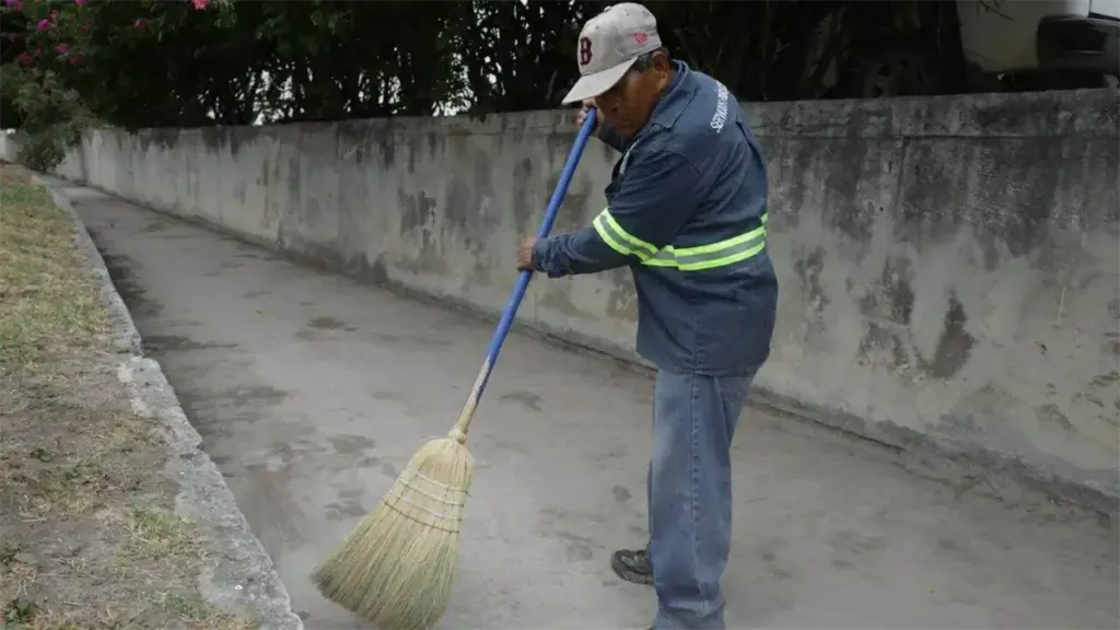Gobierno de Escobedo refuerza desazolve de canales pluviales | Diario Monterrey Online Gobierno de Escobedo refuerza desazolve de canales pluviales | Diario Monterrey Online