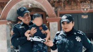 Policías de Guadalupe tienen emotivo reencuentro con Mateo Gael | Diario Monterrey Online