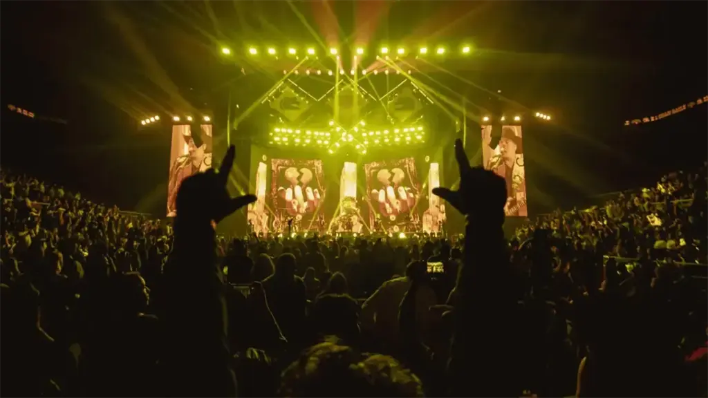 Bronco hace historia en Arena Monterrey con El Gran Baile | Diario Monterrey Online Bronco hace historia en Arena Monterrey con El Gran Baile | Diario Monterrey Online