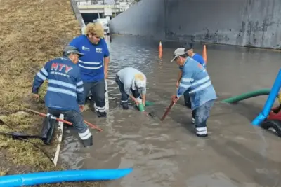 Monterrey refuerza limpieza de rejillas y bocatormentas por lluvias | Diario Monterrey Online