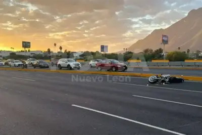 Motociclista fallece tras derrapar en Boulevard Miguel de la Madrid | Diario Monterrey Online